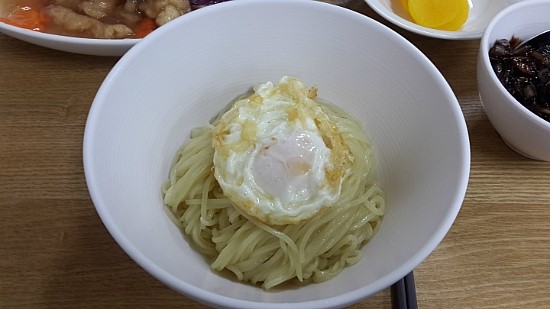동해춘반점 이미지