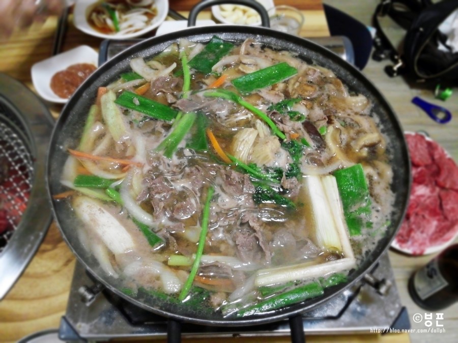 명실상감한우화서점 이미지