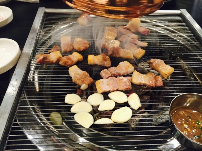까치돌구이 이미지