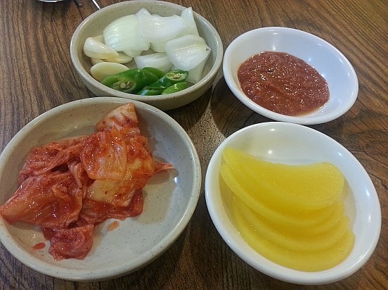 민속족발 이미지