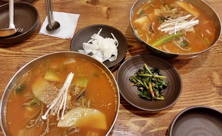 바른손칼국수 이미지