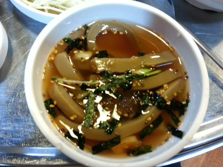 육돈 이미지