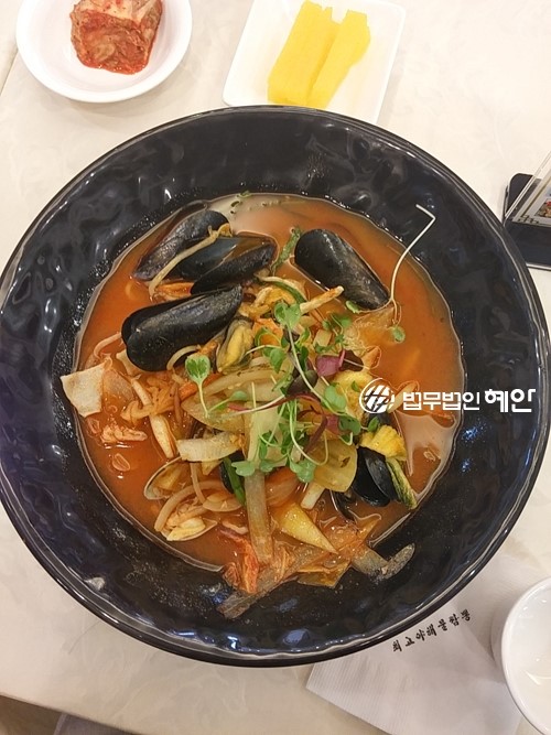 최고야해물짬뽕 이미지