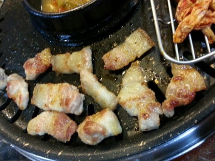 육돈 이미지