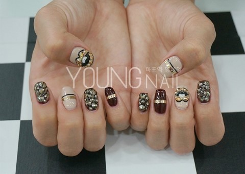 영네일(young nail) 이미지