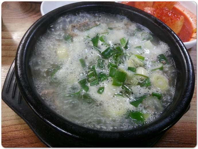 뚝배기순대국밥 이미지