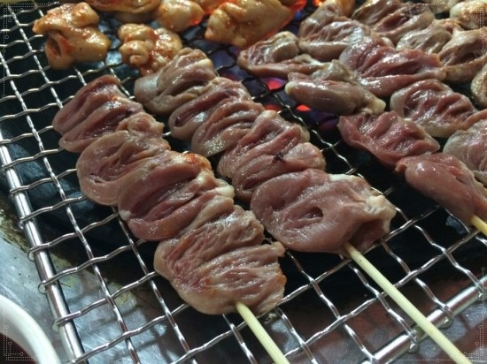 너에게 꼬치다 이미지