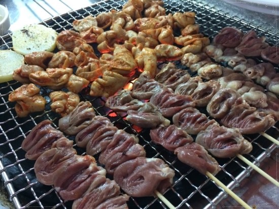 너에게 꼬치다 이미지