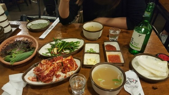 윤족발 이미지