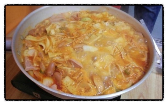 왕부대찌개 이미지