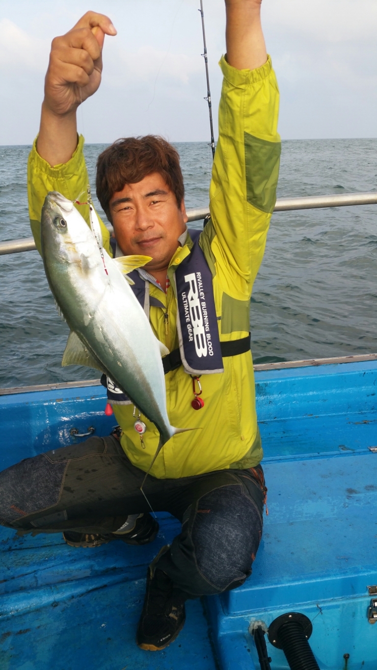 크리스탈팬션 이미지