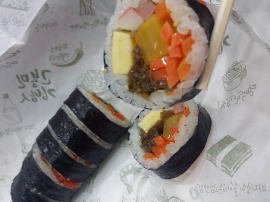 고봉민김밥 이미지