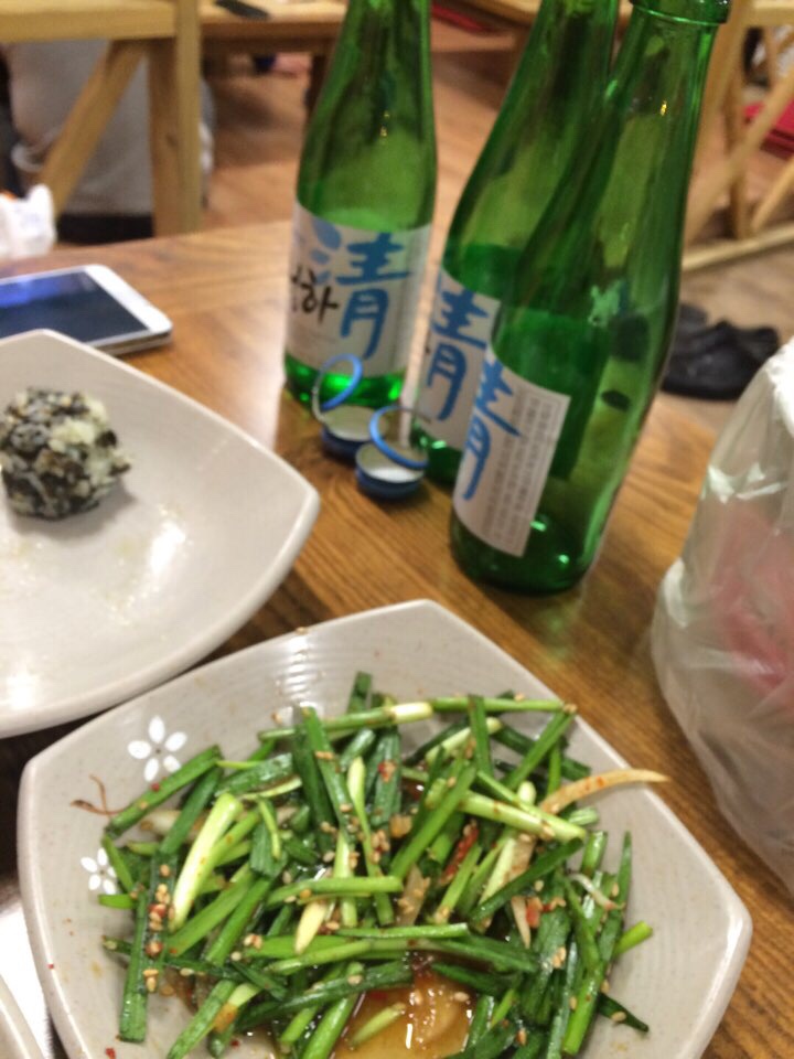 봄내족발 이미지