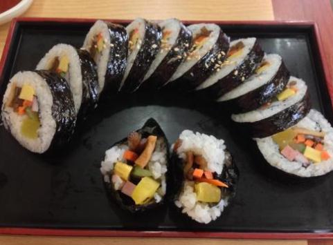 김밥에 라면 이미지