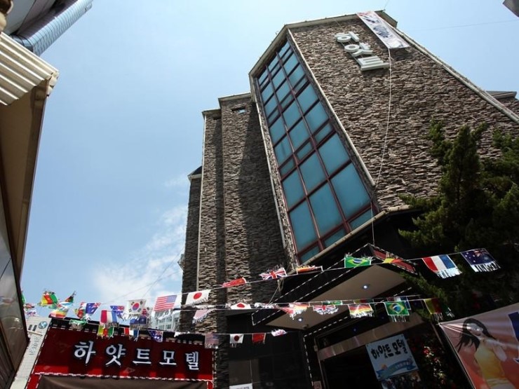 하얏트모텔 이미지