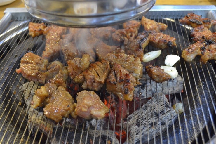 돼지마당 이미지