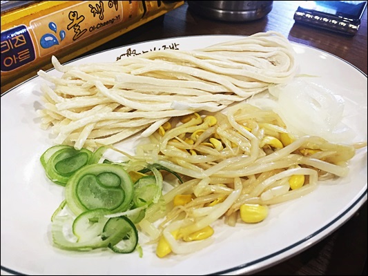 미쓰족발 이미지