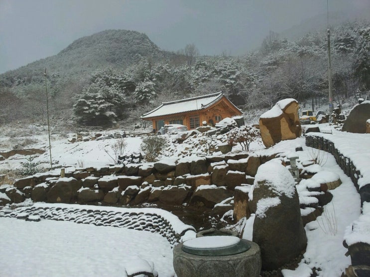 황매산 허굴산방 이미지