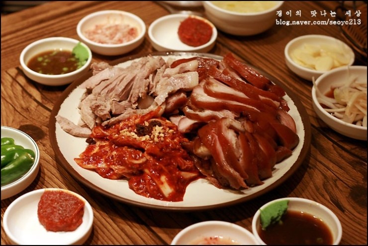 가마솥족발 이미지