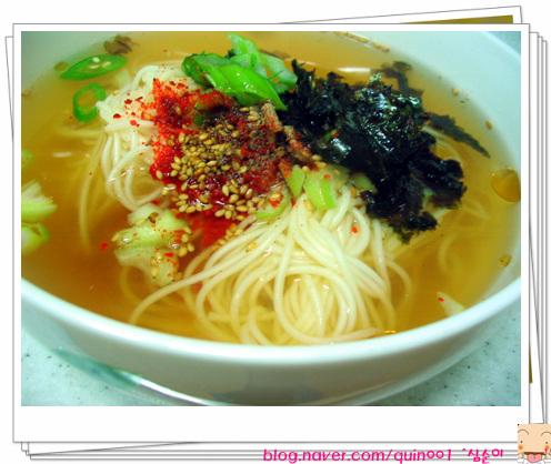 장터국수 이미지