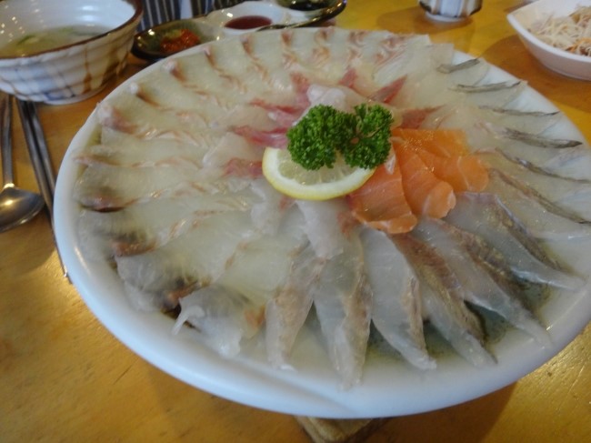 잘썰어횟집 이미지