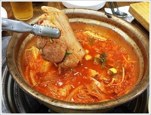 가야 생고기 김치찌개 이미지