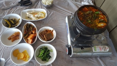 저수지매운탕 이미지