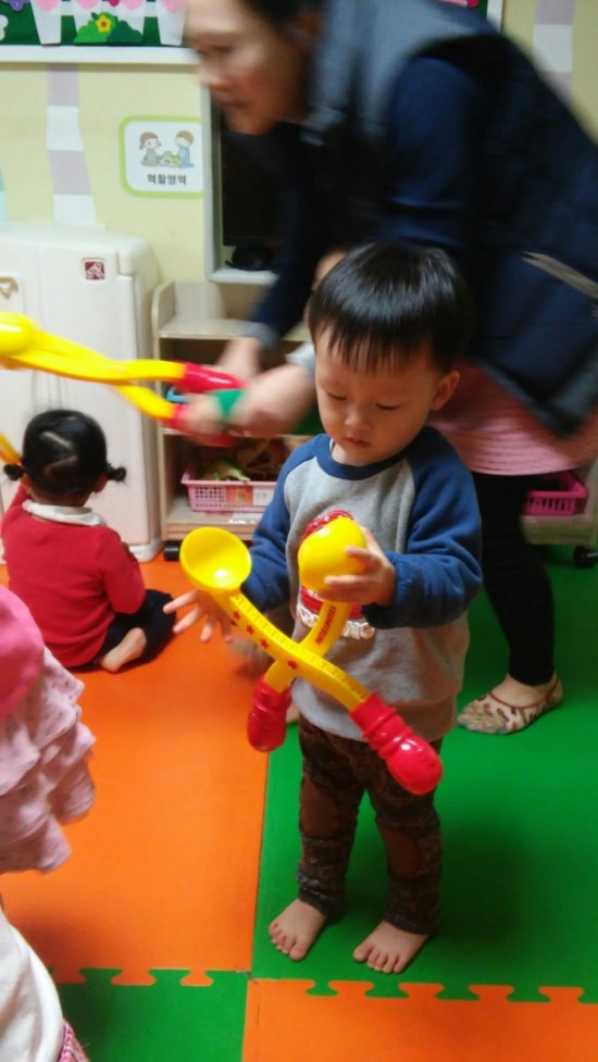 가위놀이 이미지