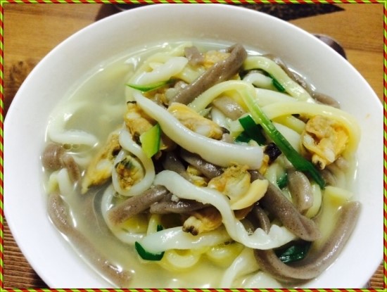 바지락칼국수 이미지
