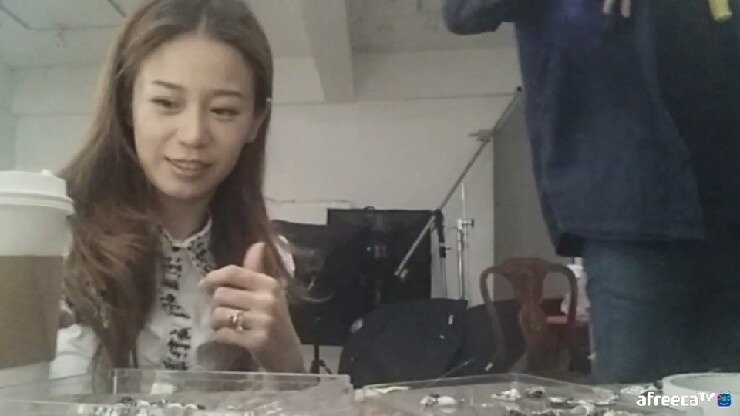 네일홀릭 이미지