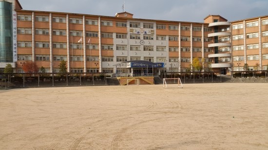 작전여자고등학교 이미지