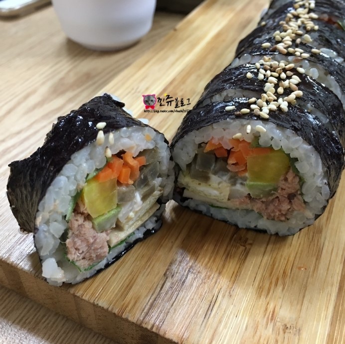 이맛 국수 김밥 이미지