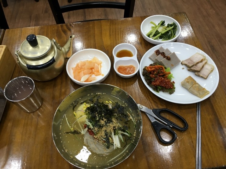 통메밀국수 이미지