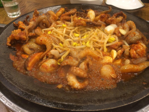 9900원육회 이미지