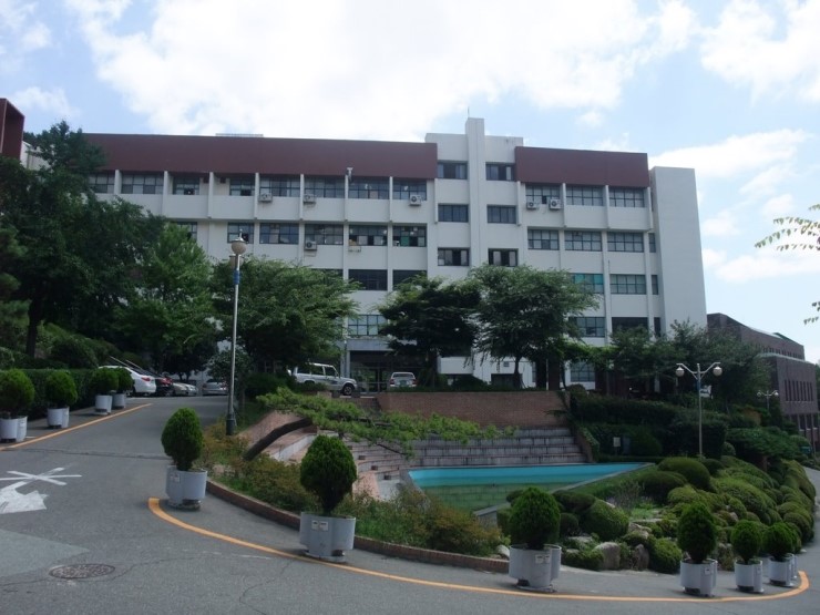 동아대학교 이미지