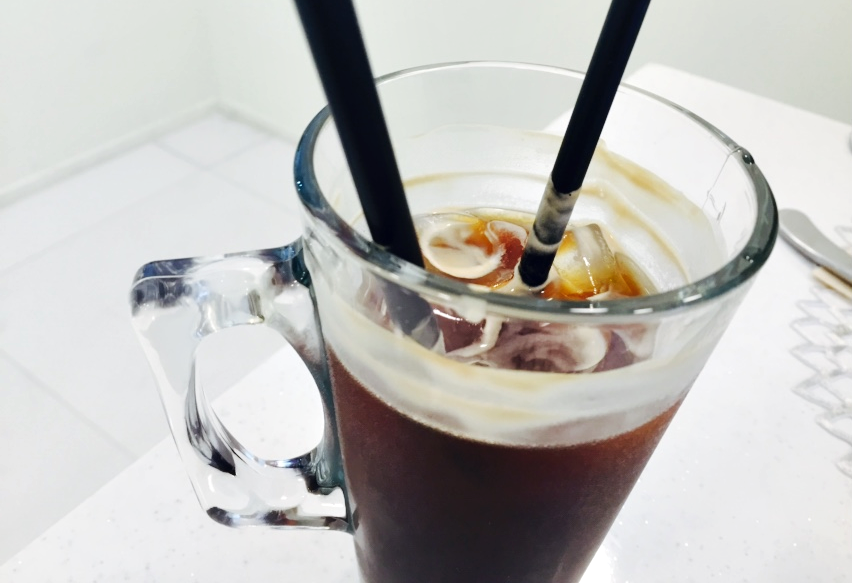 유나커피,맥주 이미지