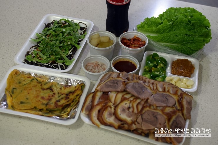 초가집보쌈&족발 이미지