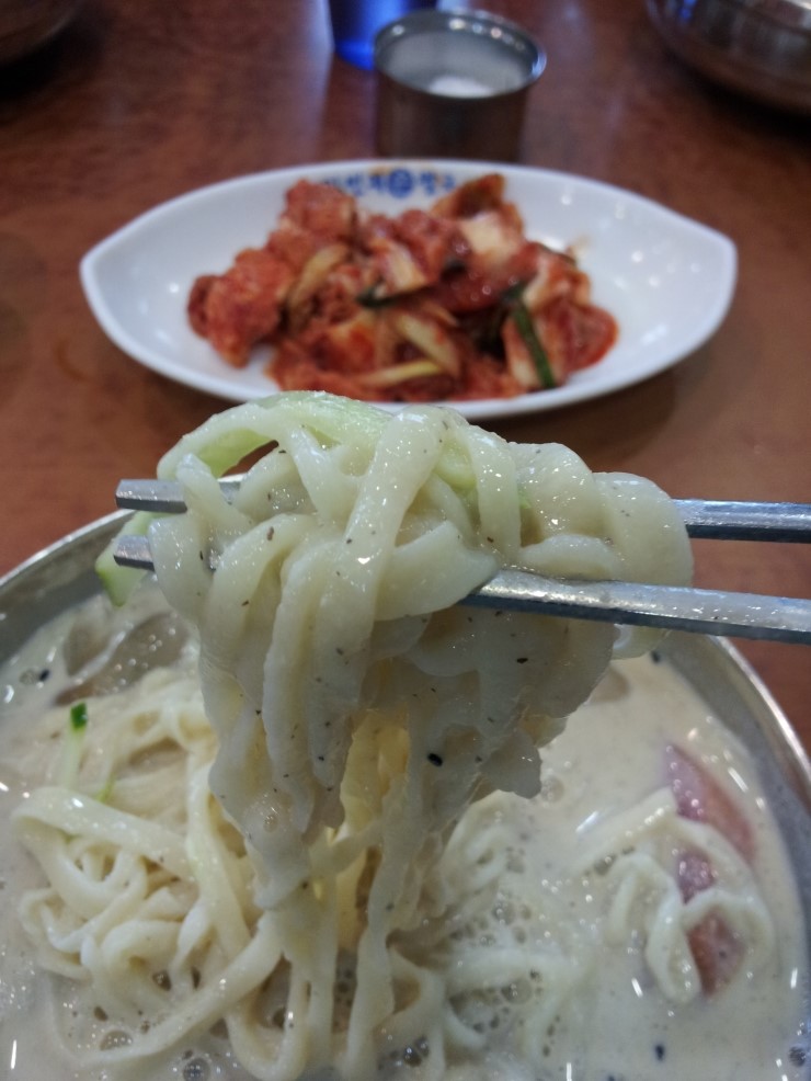 칼국수 일번지 이미지