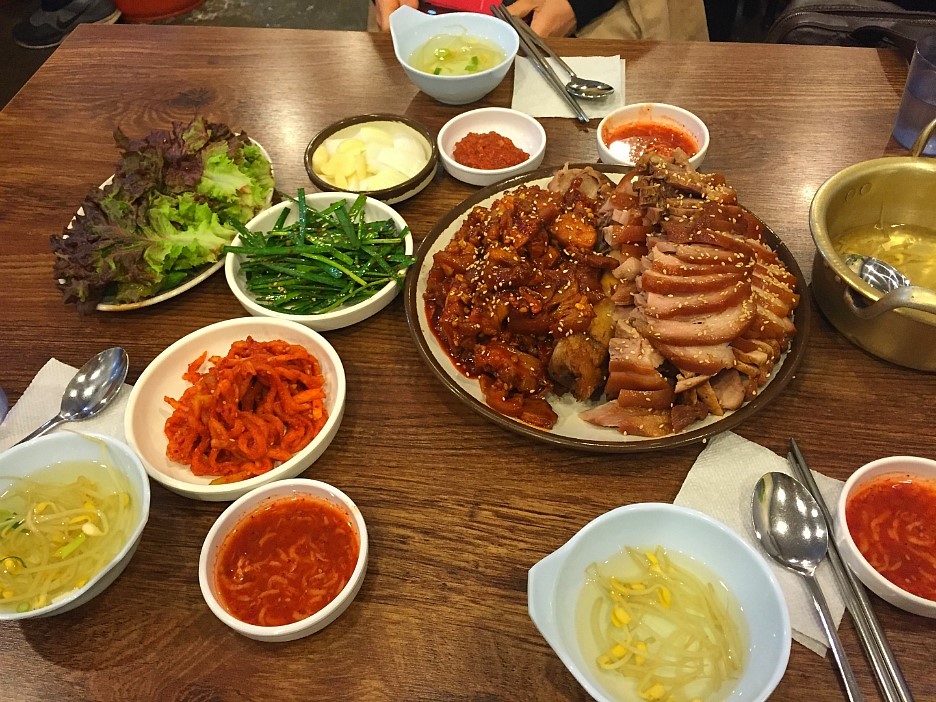 할매왕족발 이미지