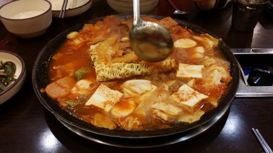 두꺼비부대찌개 이미지