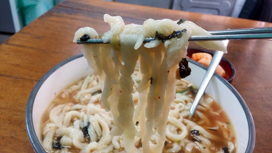 촌칼국수 이미지