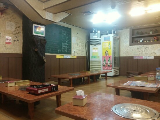 새청기와식당 이미지