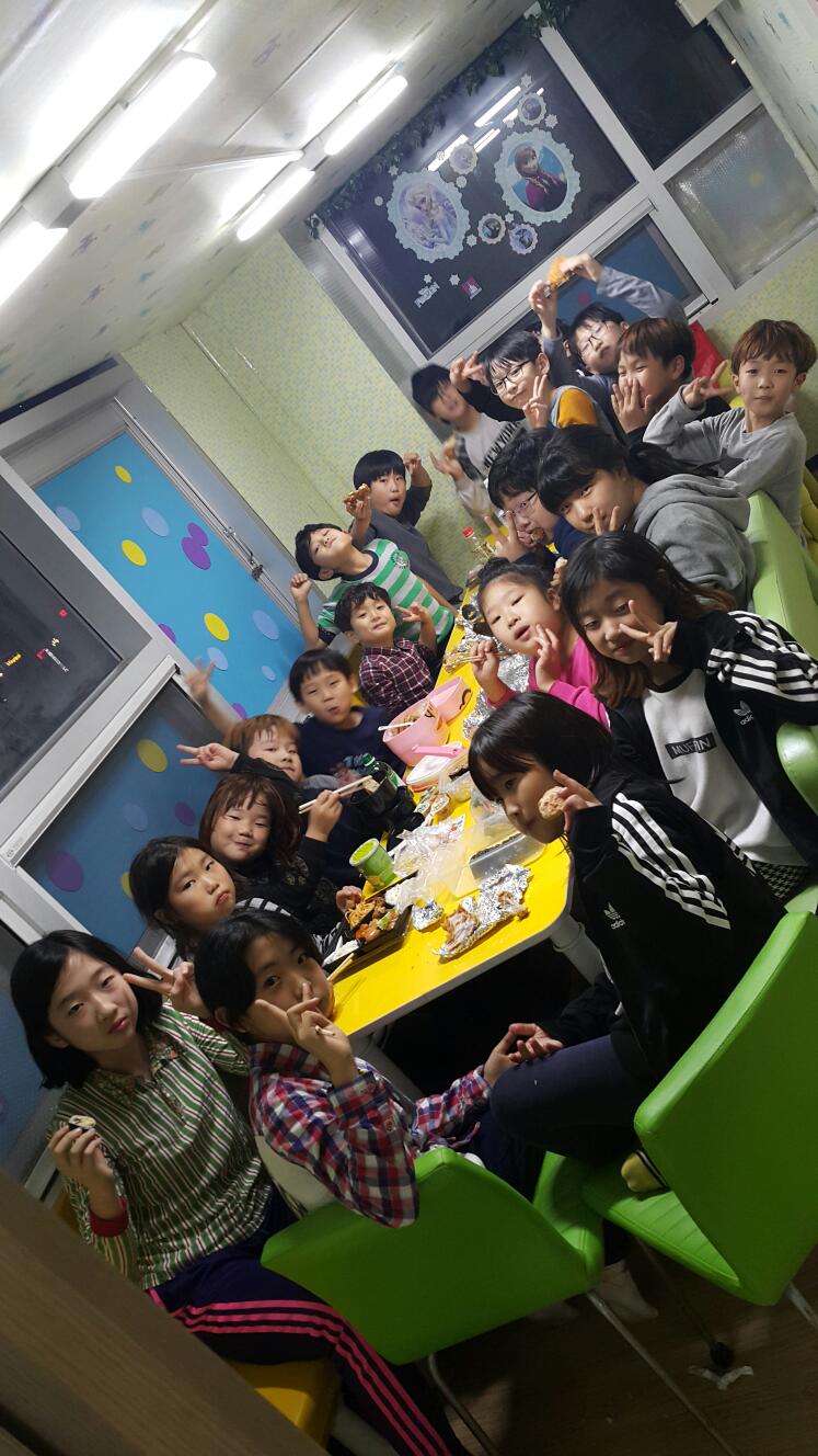 점핑펀파크 이미지