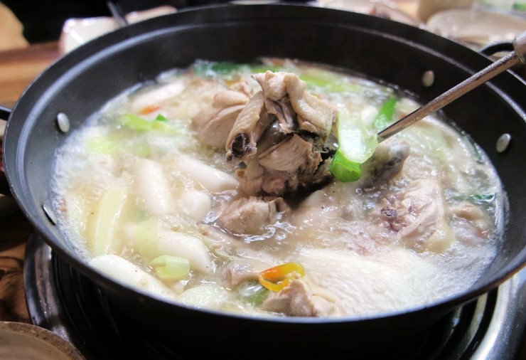 산골닭한마리 이미지