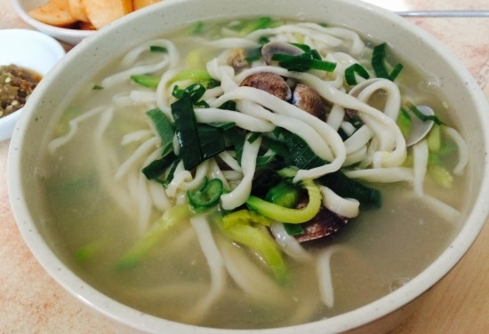 비봉손칼국수 이미지