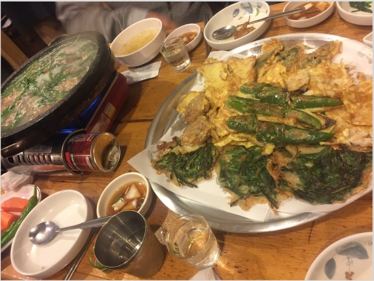 춘자싸롱 이미지