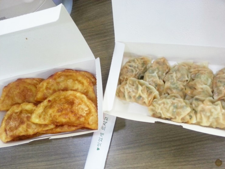 최가네손만두 이미지