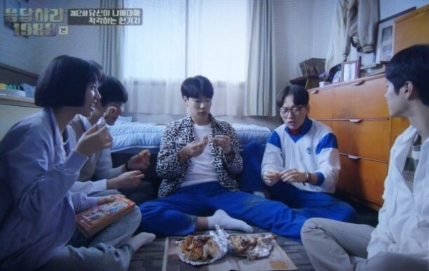 응답하라옛날통닭 이미지