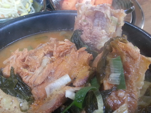 뼈다귀해장국 이미지