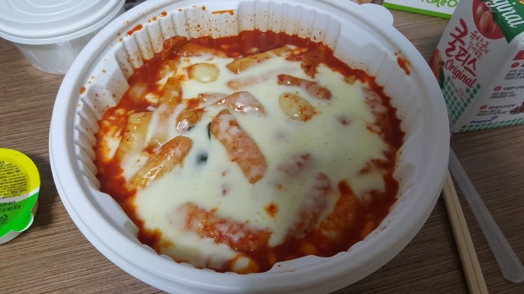 괴물떡볶이 이미지